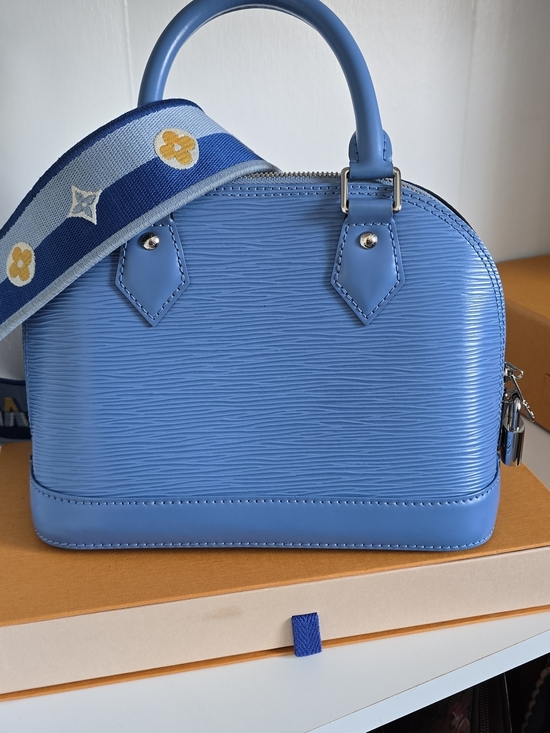 Louis Vuitton Handbags - 🛑SOLD🛑 LV BLUE EPI BB ALMA